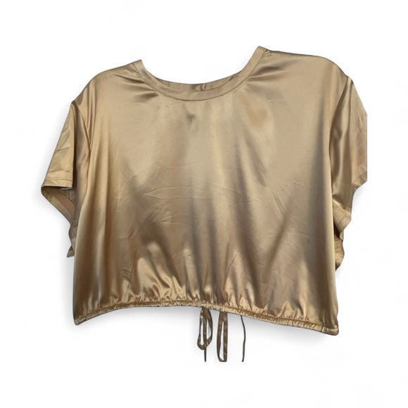 SKIMS Gold Tie Front Crop T-Shirt - Picture 2 of 3